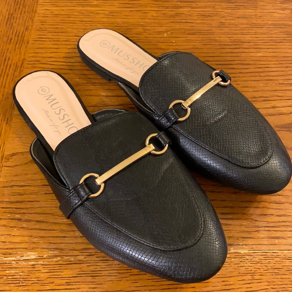 Black Mule Slip-on Flats